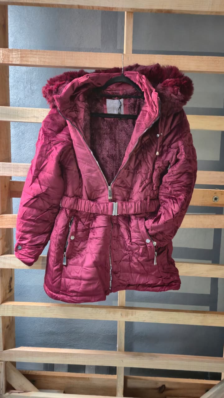 Chamarra de invierno con forro de peluche